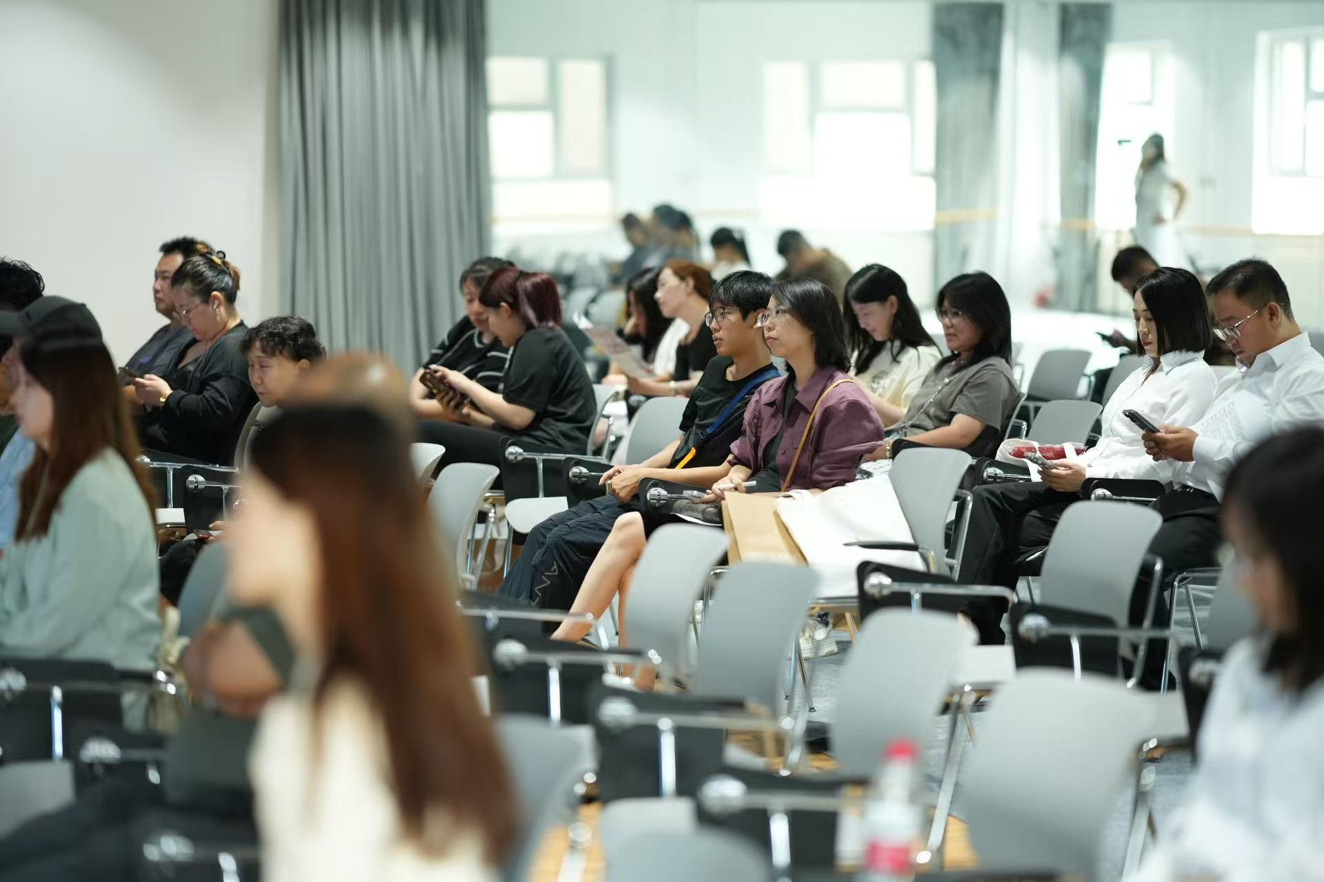 b243e5237196ab7857727aae77ab3215_