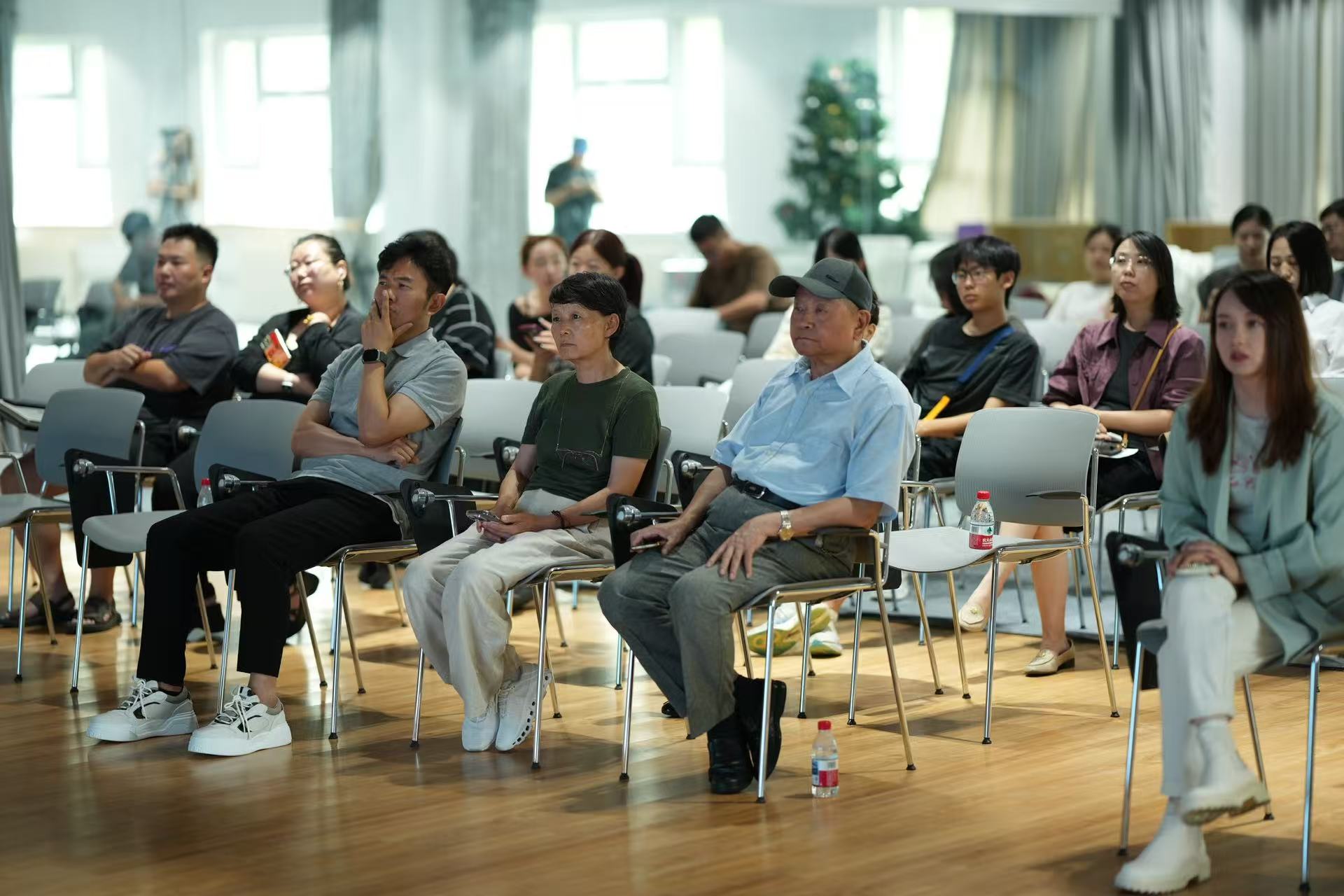 c0ef372b6e631689e656f7857213a6e6_